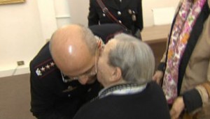 La 97truffata abbraccia e ringrazia il Comandante Provinciale dei carabinieri di Milano 